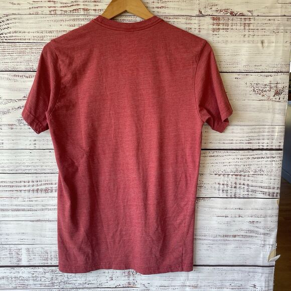 The North Face Mens Americana Logo Tee Slim Fit M Red Flag Graphic USA - Picture 2 of 6